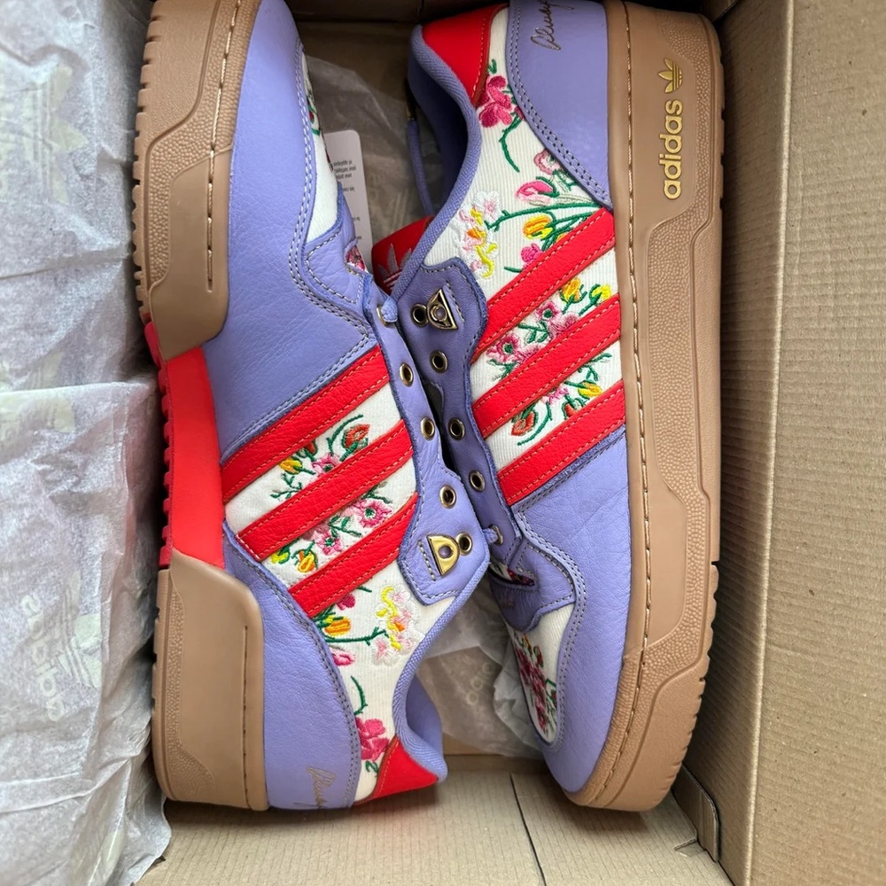 UnheardOf x Adidas Rivalry Low Grandma’s Couch 
purple size 8